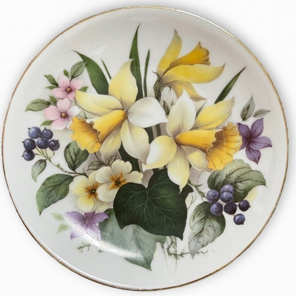 St. Martin Email De Limoges Spring Flower Porcelain Plate